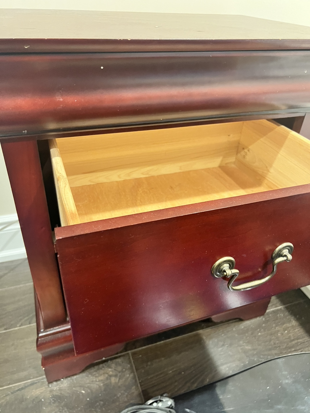 2pcs Cherry Wood Two-Drawer Nightstand - photo 3
