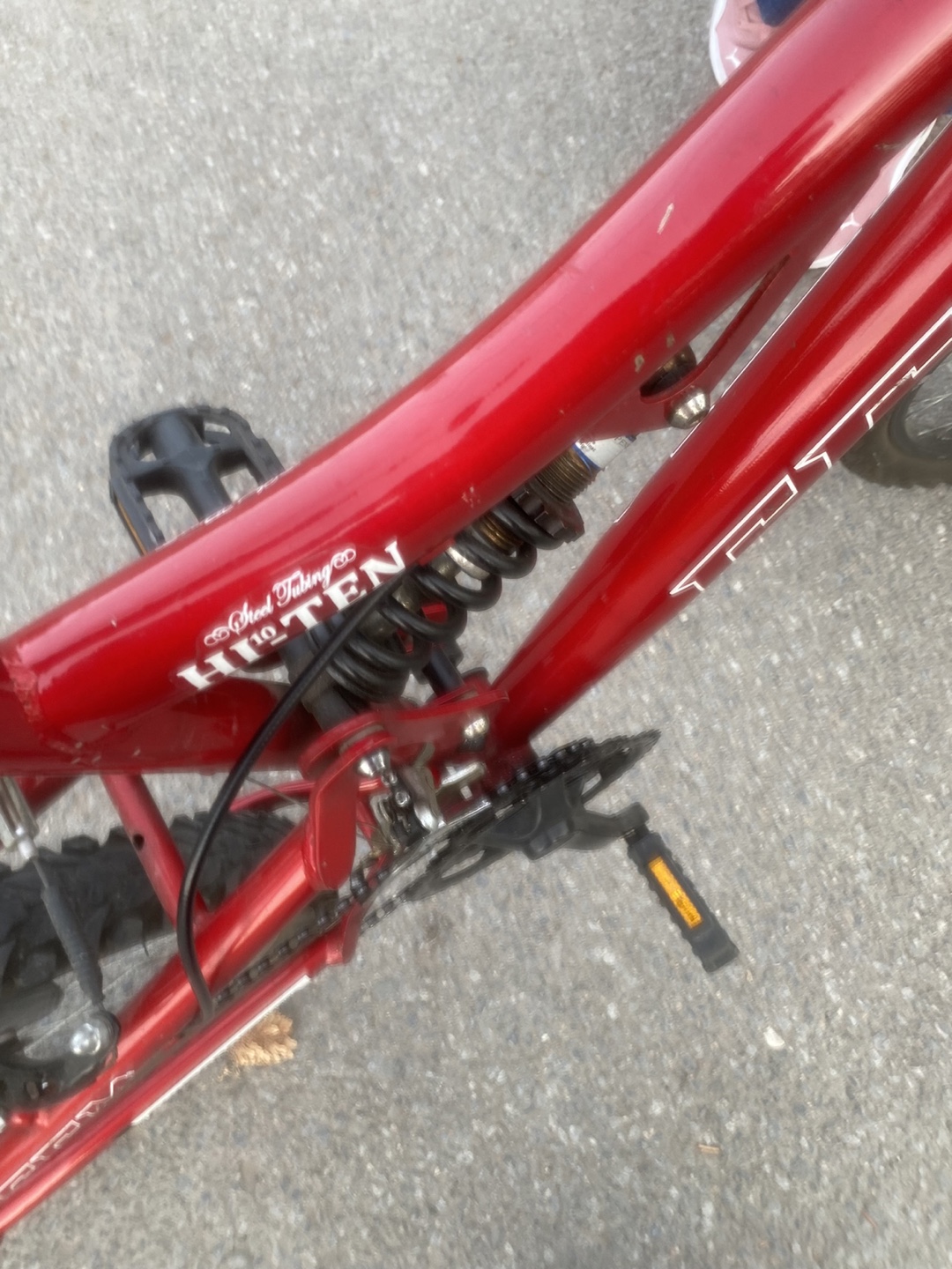 HUTTEN Red Mountain Bike - photo 4