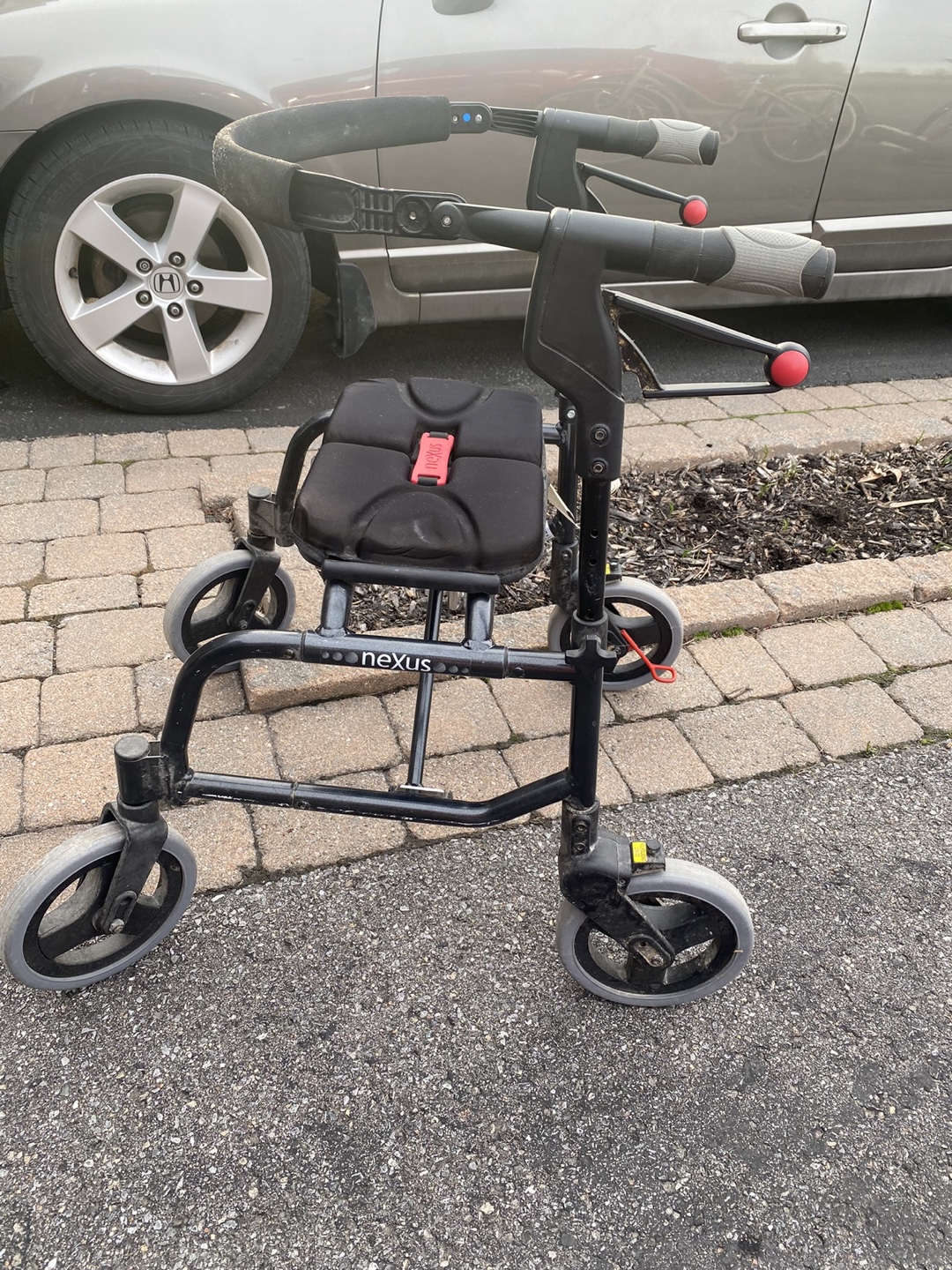 Nexus Rollator Walker with Seat