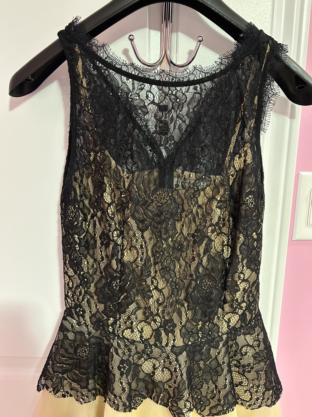 Black and Beige Lace Cocktail Dress - photo 2