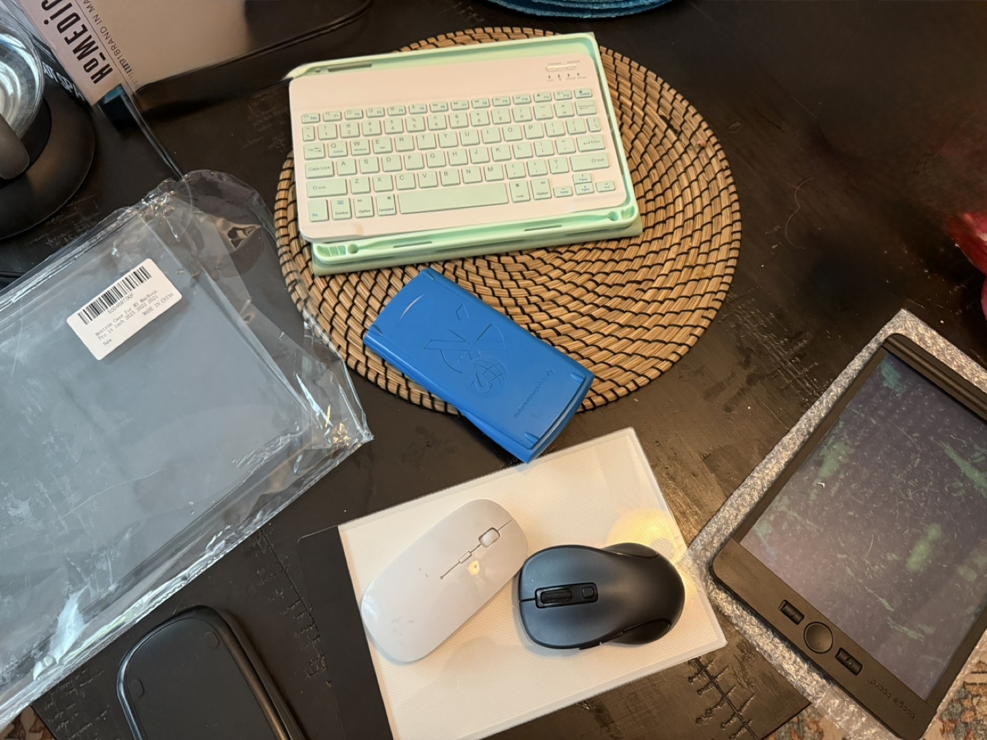Bundle of accessories for technology.