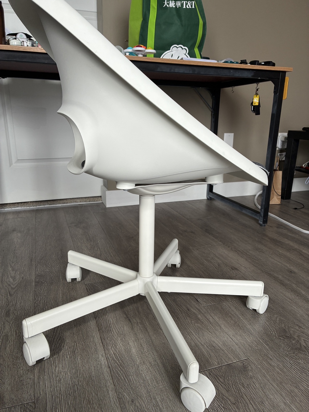 IKEA Swivel Chair with Pad | Fixed height