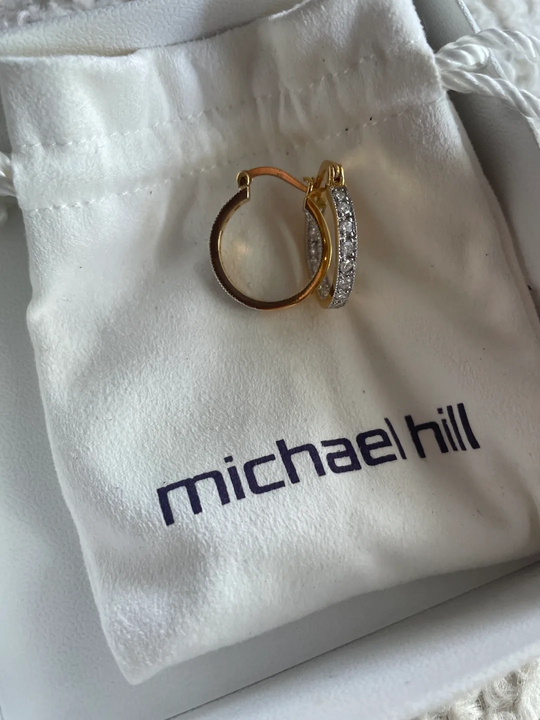 🏒Michael Hill Gold Hoop Earrings with Cubic Zirconia image indicator(2)
