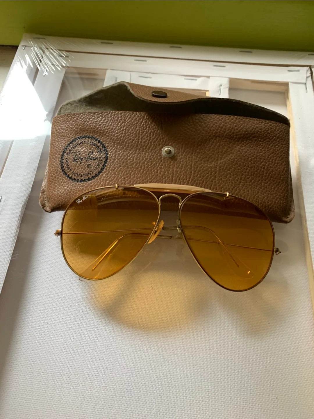 Vintage Ray-Ban Aviator Sunglasses with Case thumbnail