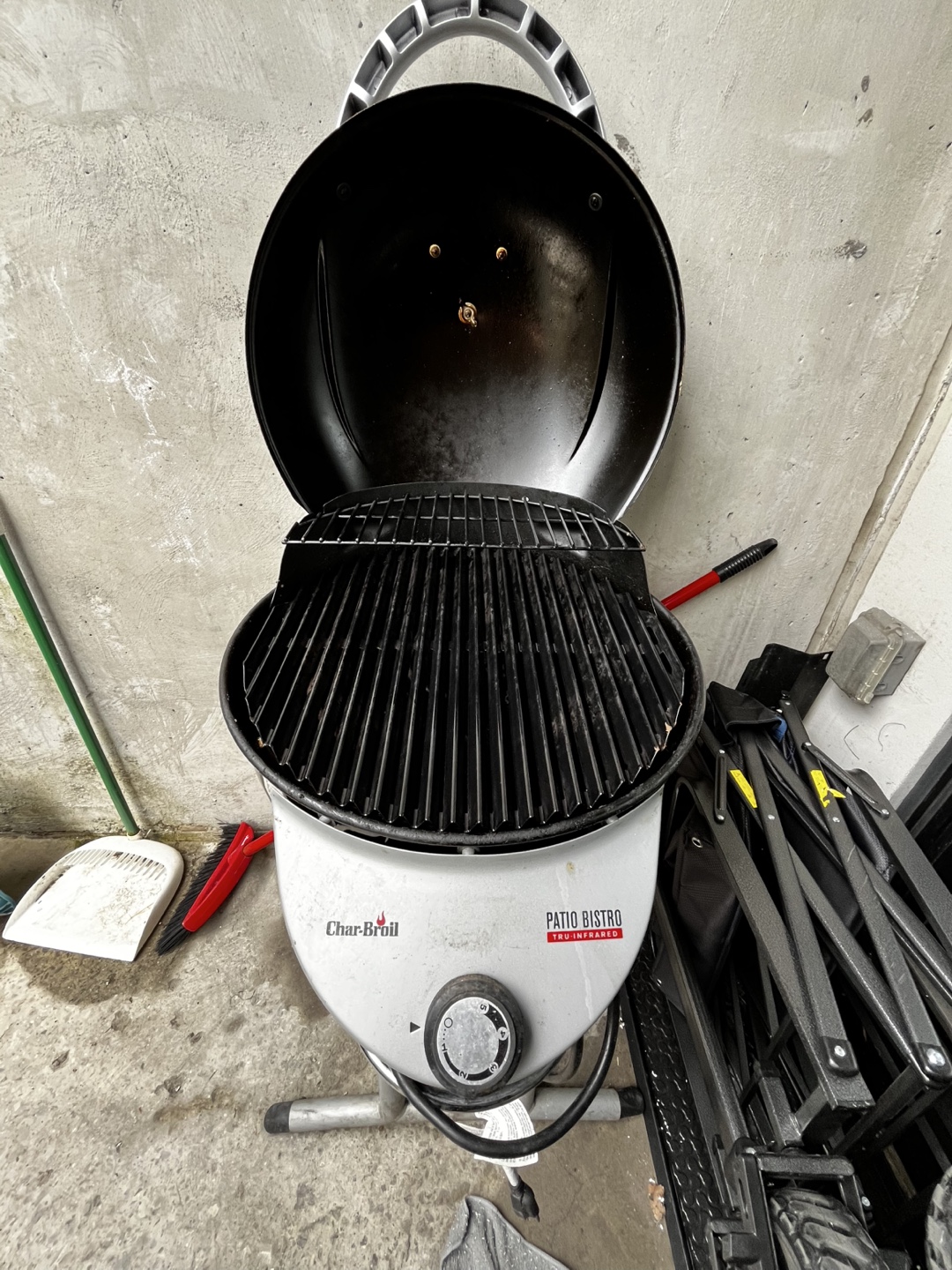 Charbroil electric grill - moving out - photo 2