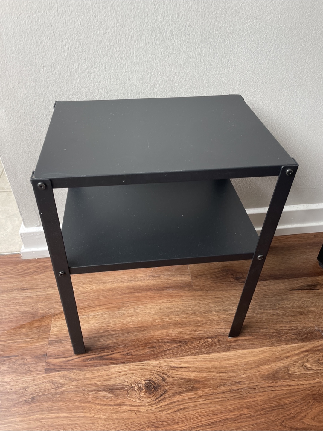 Black Metal Two-Tier Side Table🥕 - photo 2