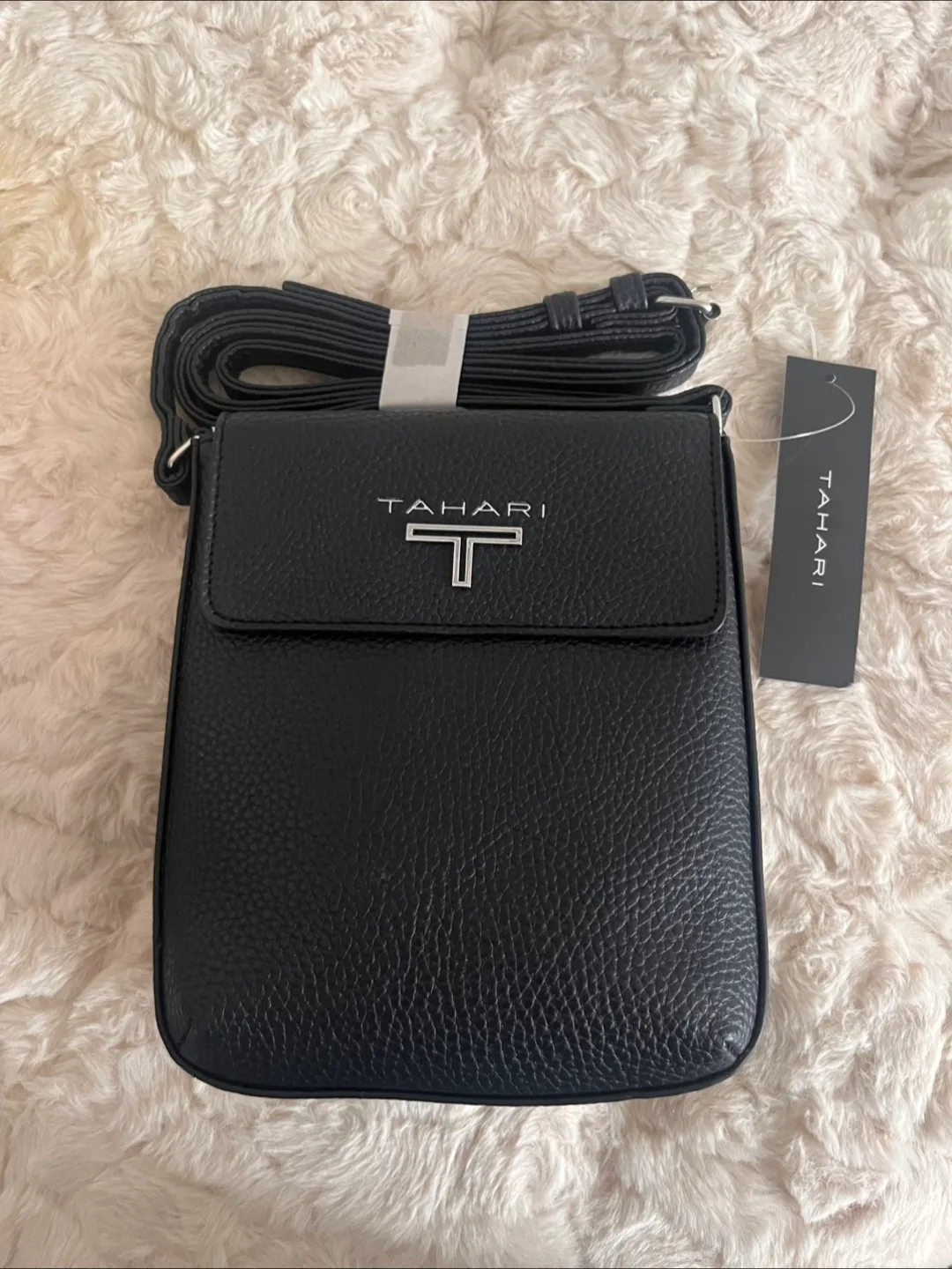 Black Tahari Crossbody bag image indicator(2)