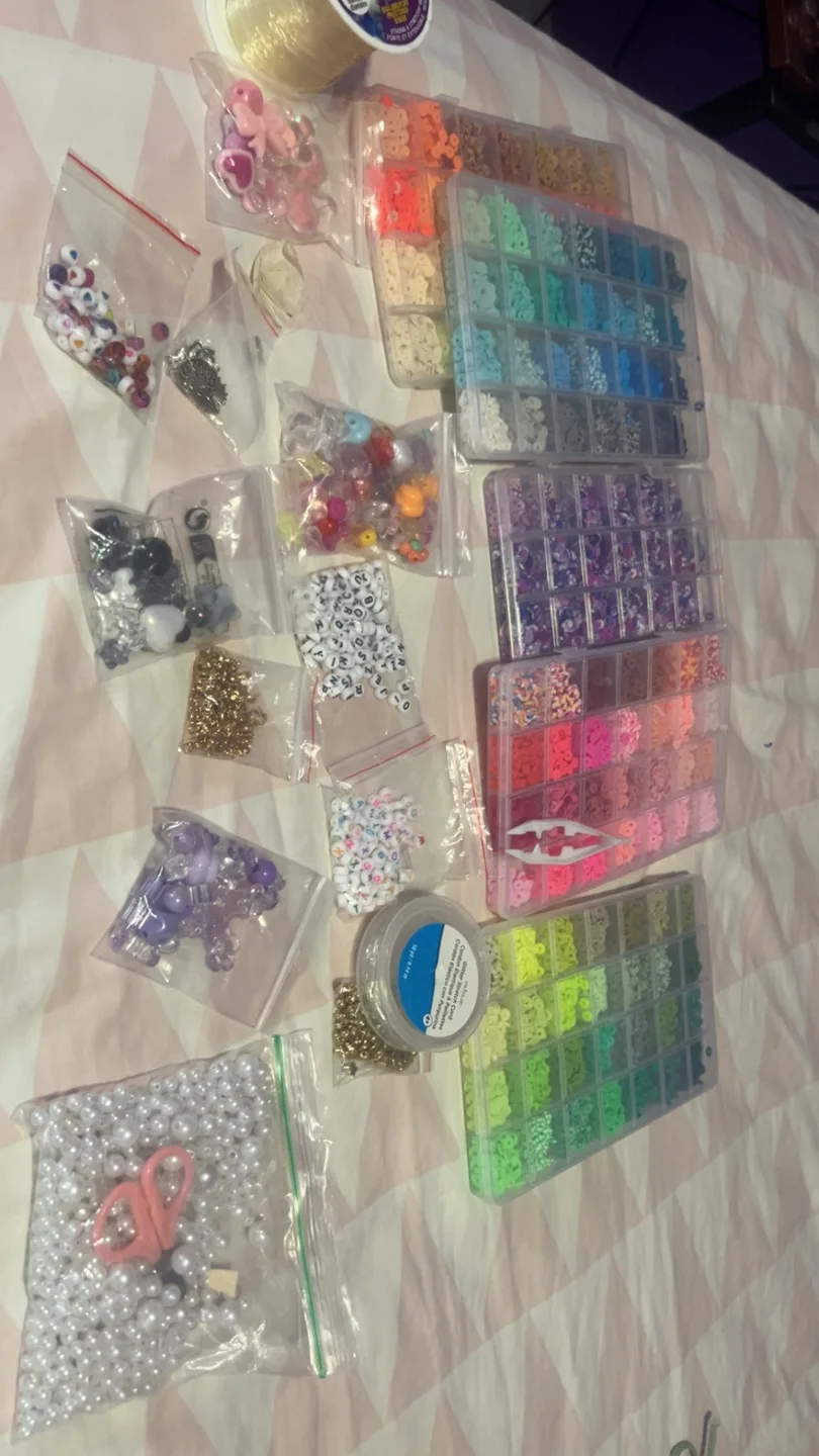 Huge Bead Making Kit - Assorted Colors and Styles image indicator(2)