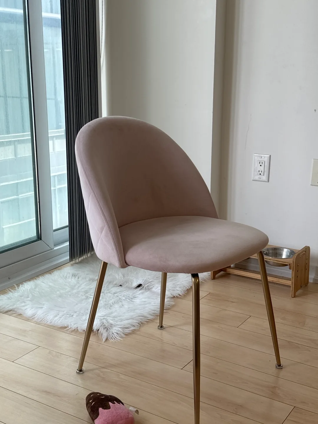 Dining Table Set – with 2 Baby Pink Velvet Chairs image indicator(5)