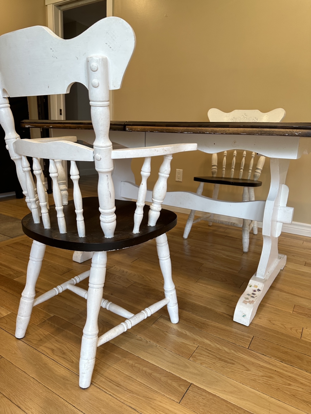 Two Tone Solid Wood Dining Table with 2 Chairs (CAN DELIVER) - photo 4