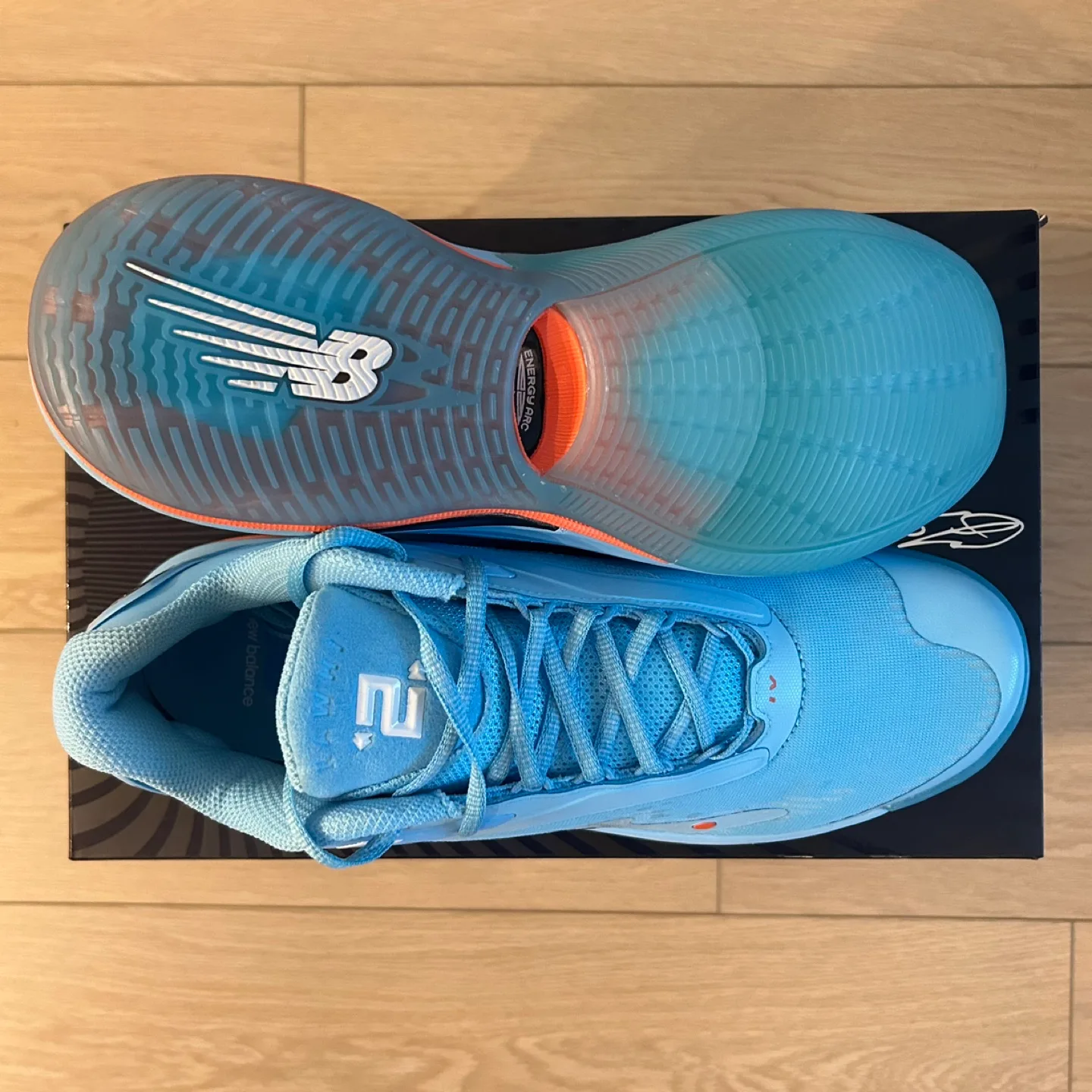 New Balance Kawhi 4 Wave Size 12 image indicator(3)