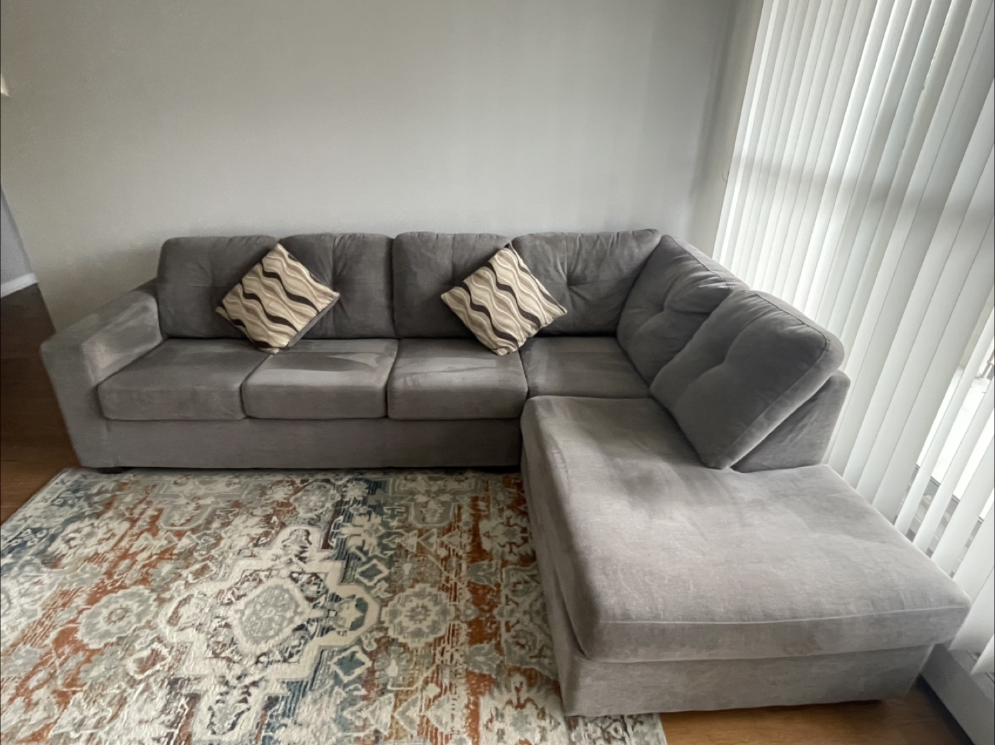 Sectional - photo 4