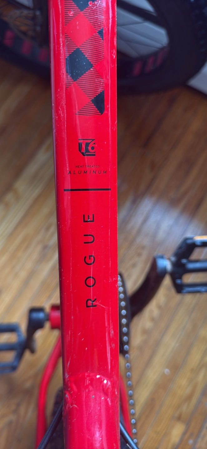 Raleigh Rogue Fat Tire Bike - photo 3
