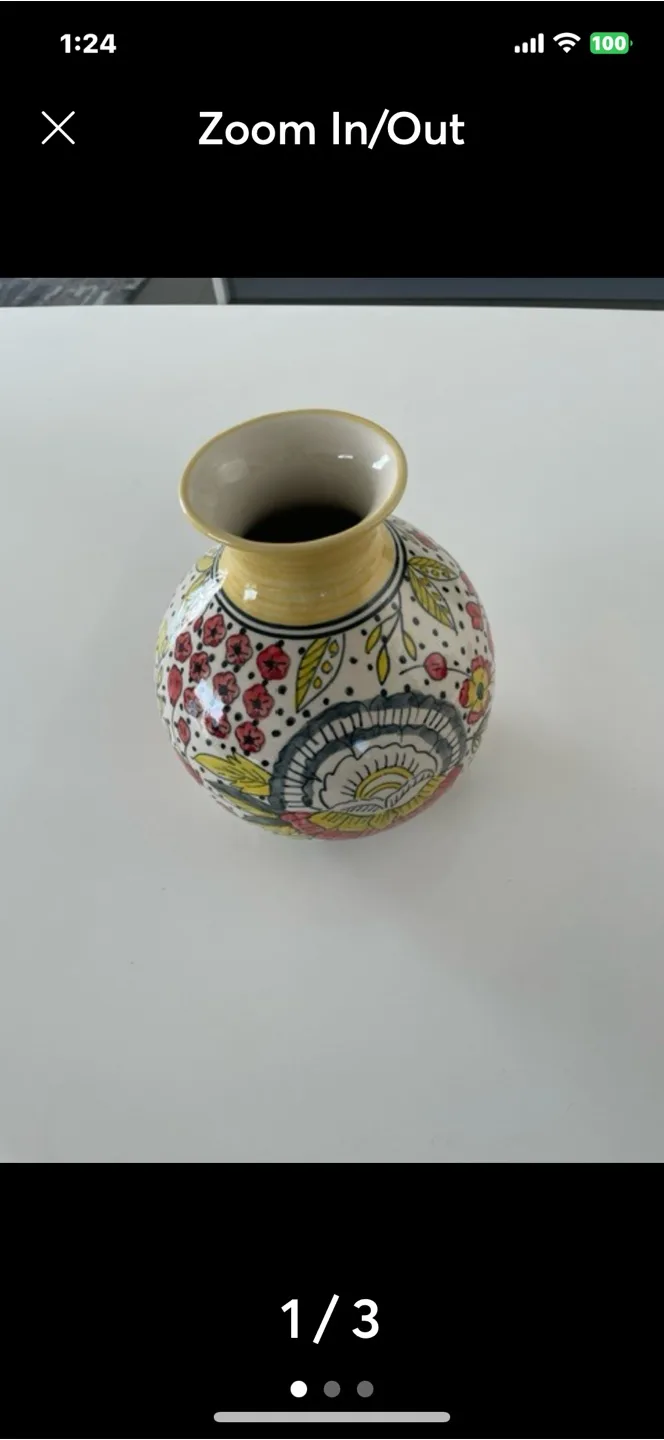 Ceramic Vase thumbnail