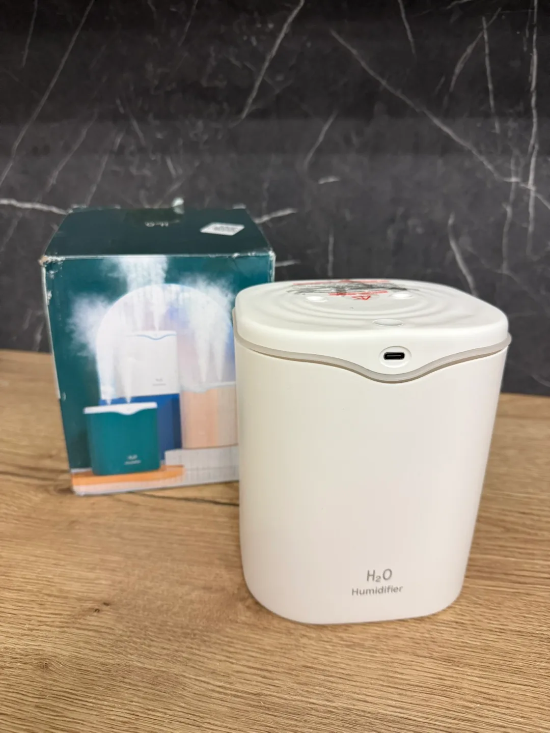 Silent Large-Capacity Humidifier Home Large Fog Volume 2L thumbnail