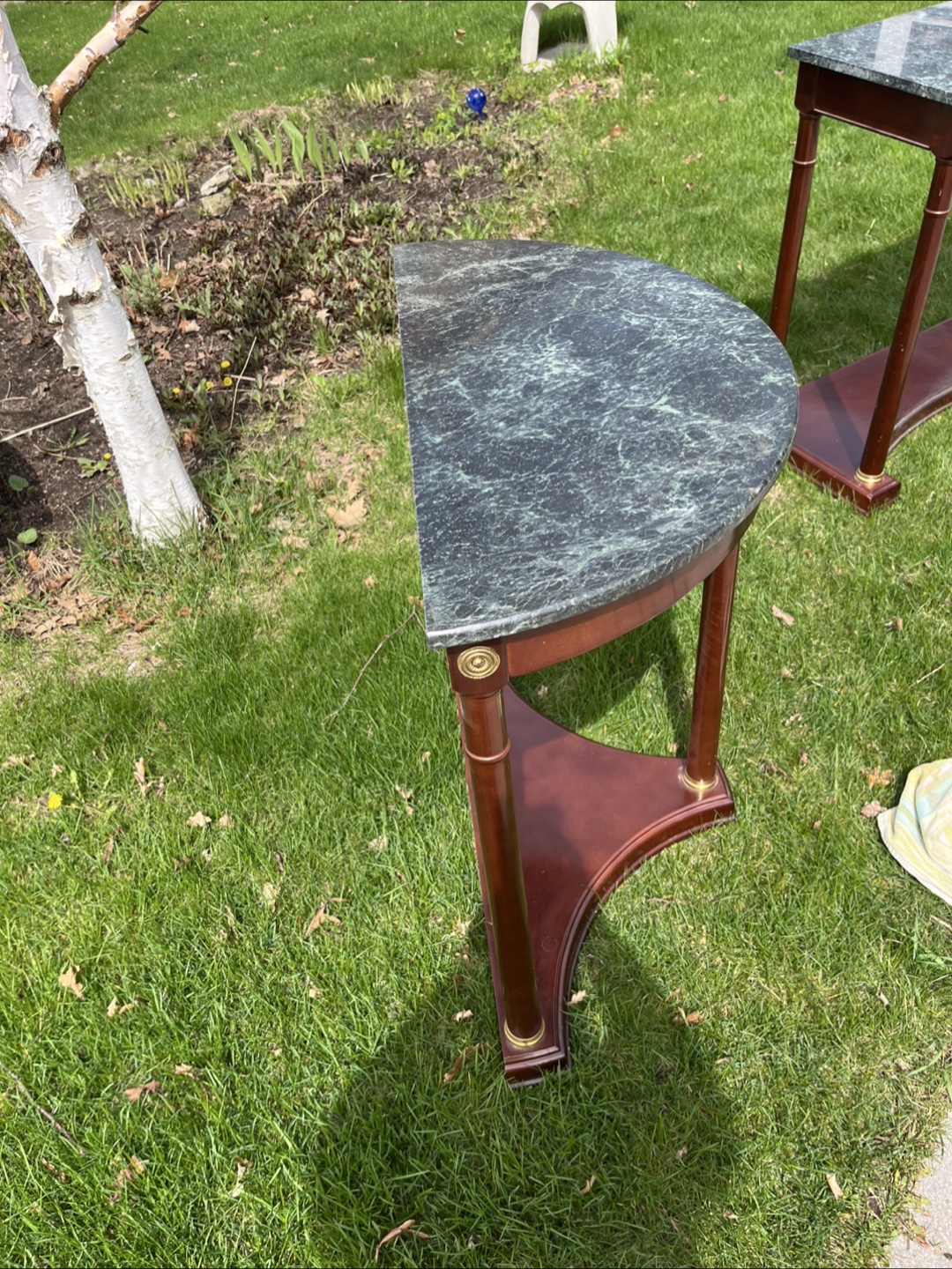 Marble-Top Half-Moon entrance TAble - photo 2