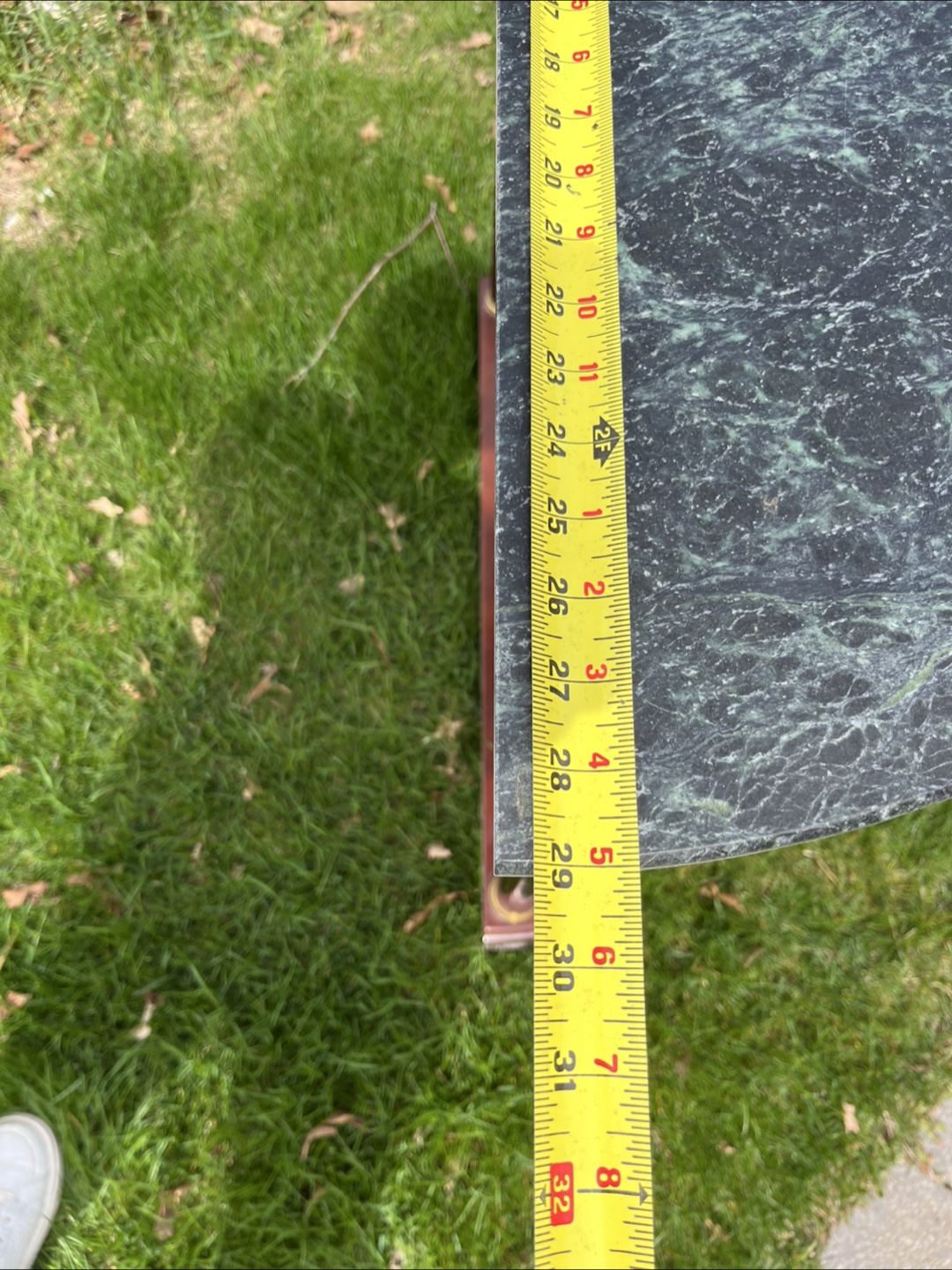 Marble-Top Half-Moon entrance TAble - photo 3