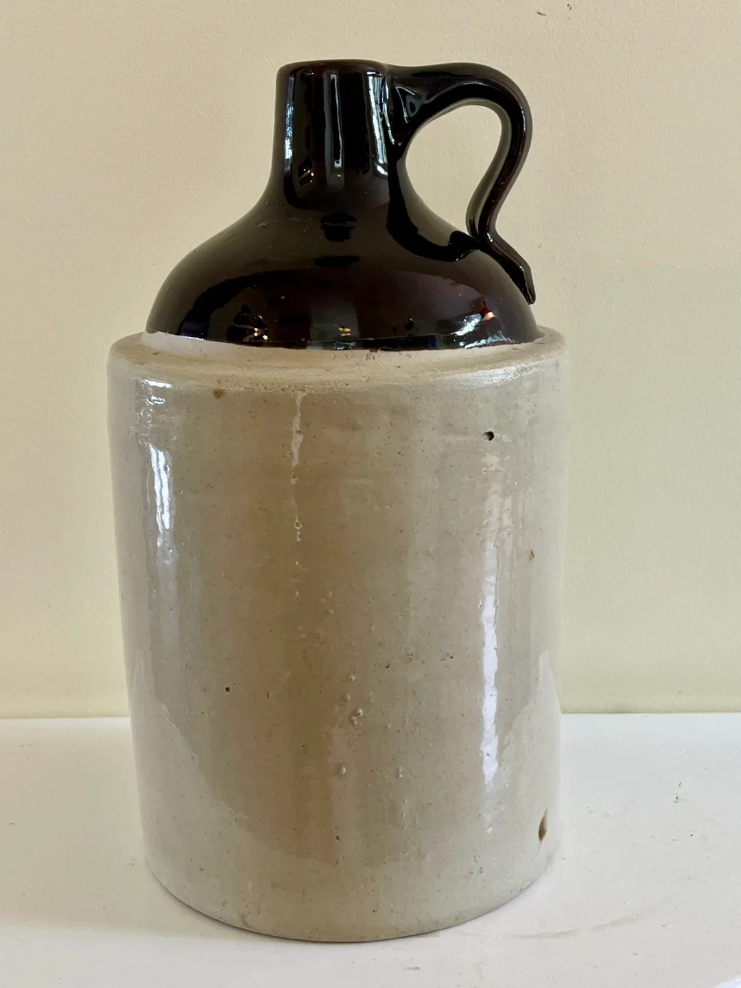 1 Gallon Stoneware Jug image indicator(3)