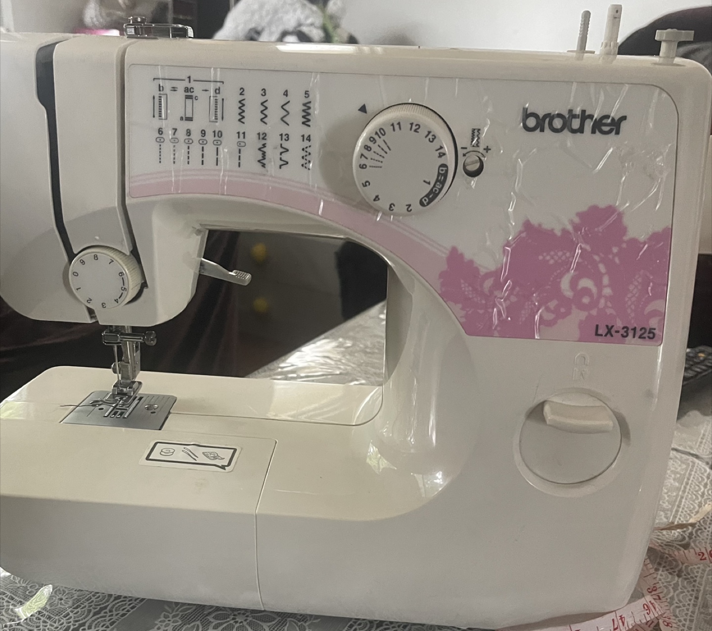 Brother LX-3125 Compact Sewing Machine - photo 2