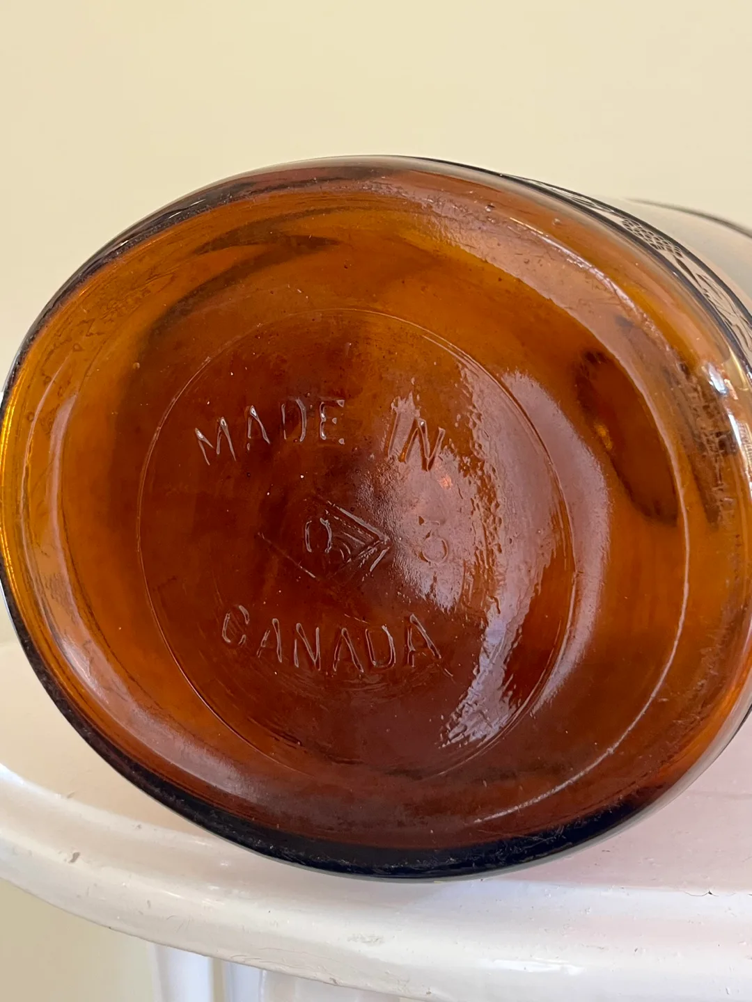 Dominion Glass Vintage Jug image indicator(2)