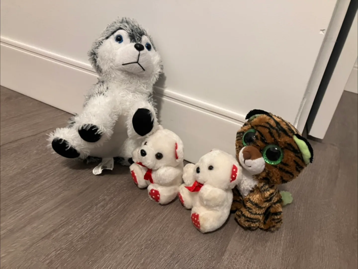 Cute Plush Toy Bundle #freecycle : Husky, Tiger, and Two Bears thumbnail