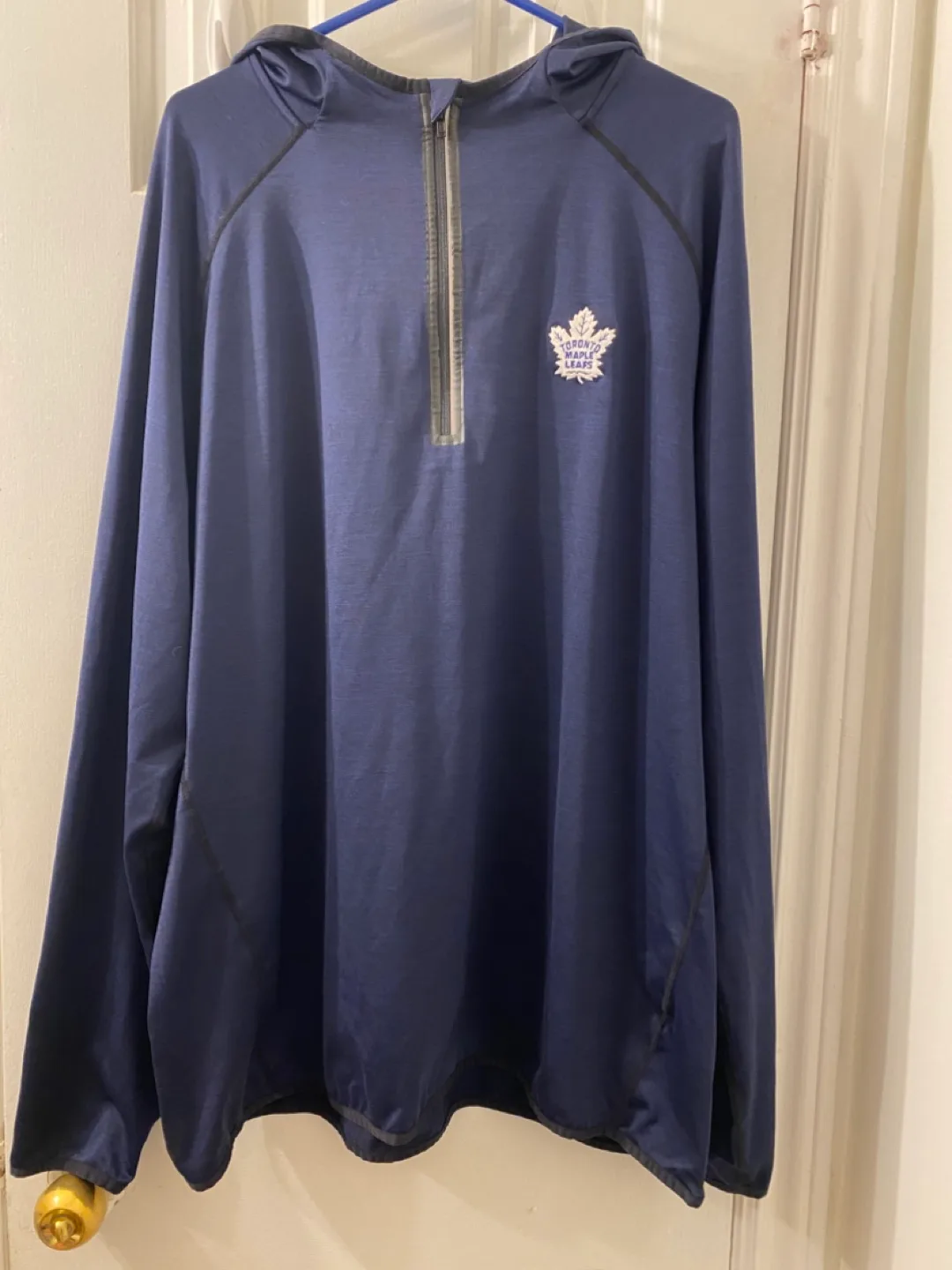 🏒Men's Toronto Maple Leafs Blue Pullover Quarter-Zip Top Hoodie image indicator(7)