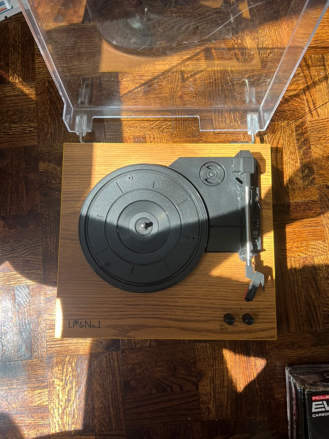 LP&No.1 Turntable with Dust Cover thumbnail