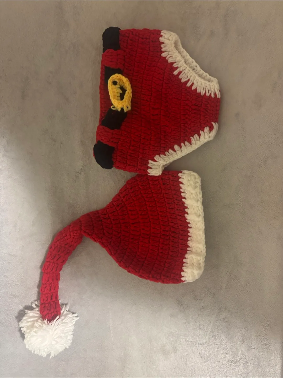 Handmade Crochet Mickey Mouse Outfit for Baby Photography thumbnail