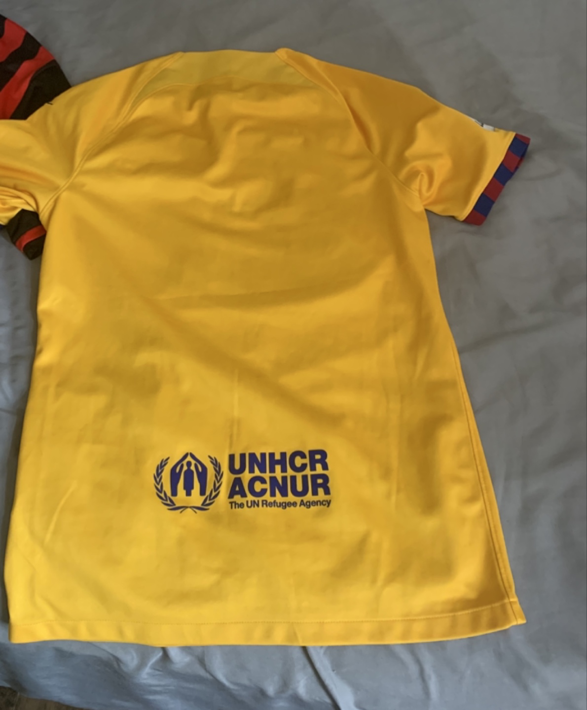 FC Barcelona 2022-23 Away Jersey - Size Small - photo 5