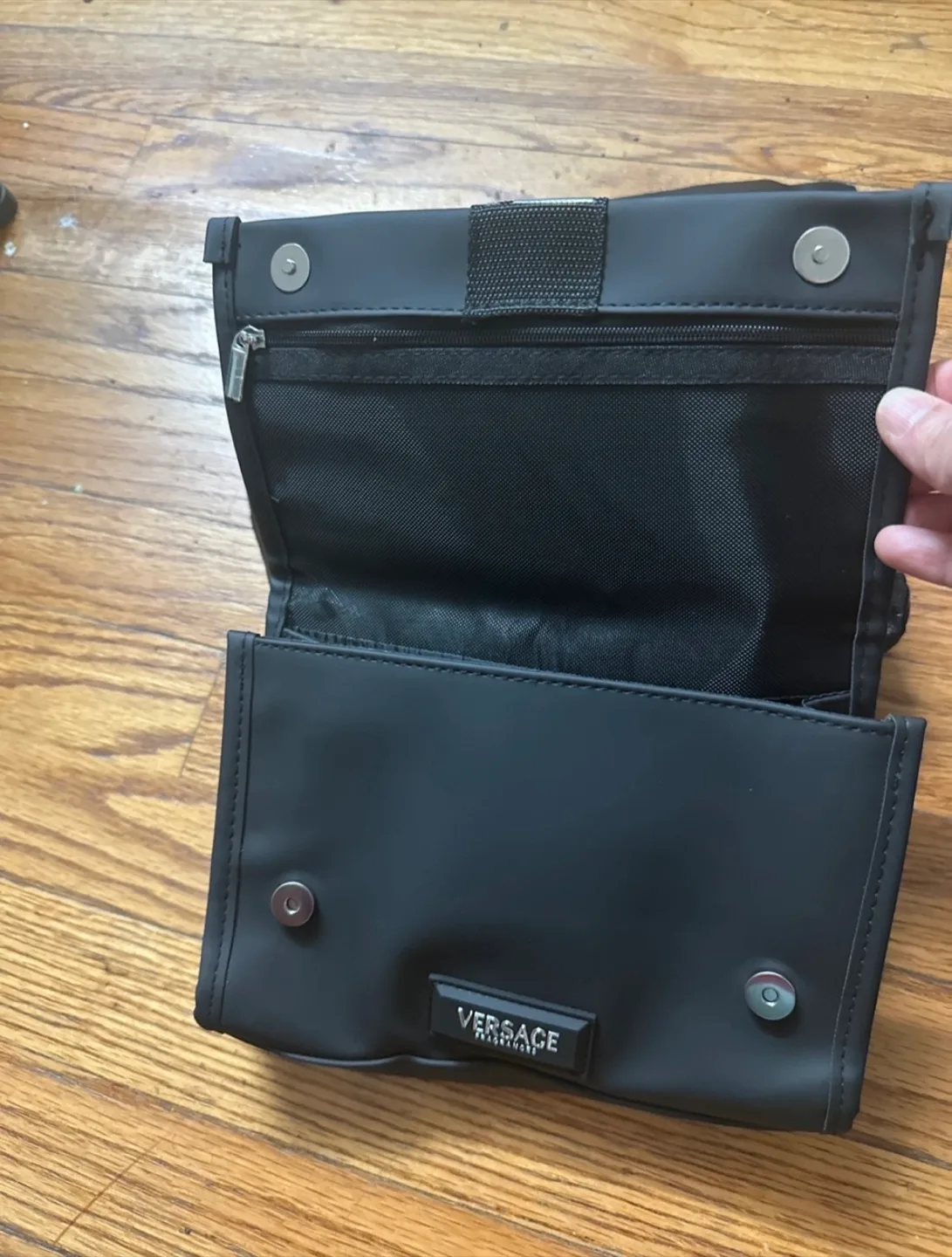 Versace Fragrance Travel Case image indicator(2)