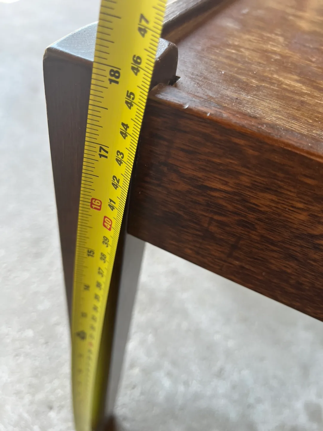 Small Dark Brown Wooden Table image indicator(4)
