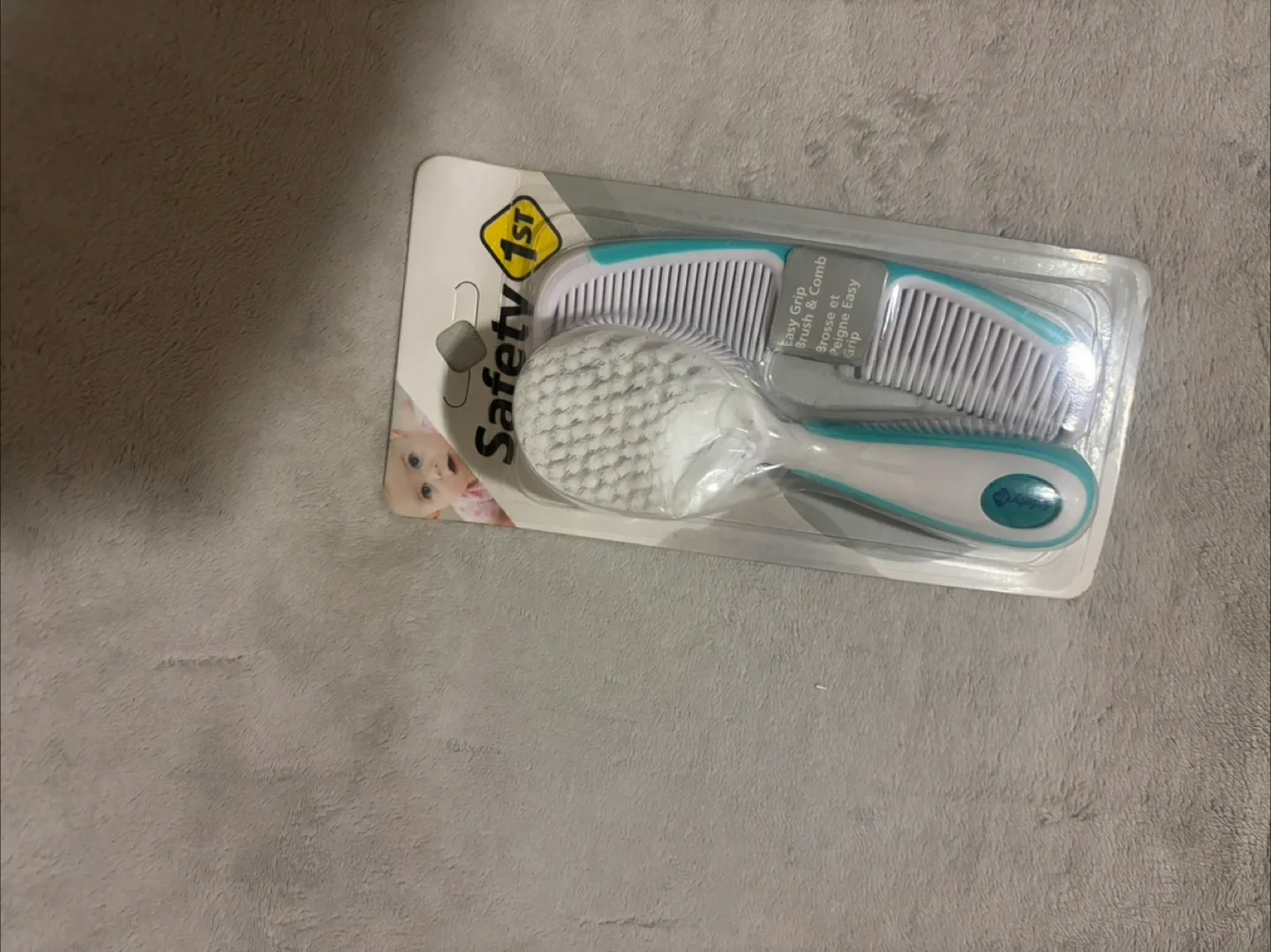 Safety 1st Baby Hair Brush and Comb Set thumbnail