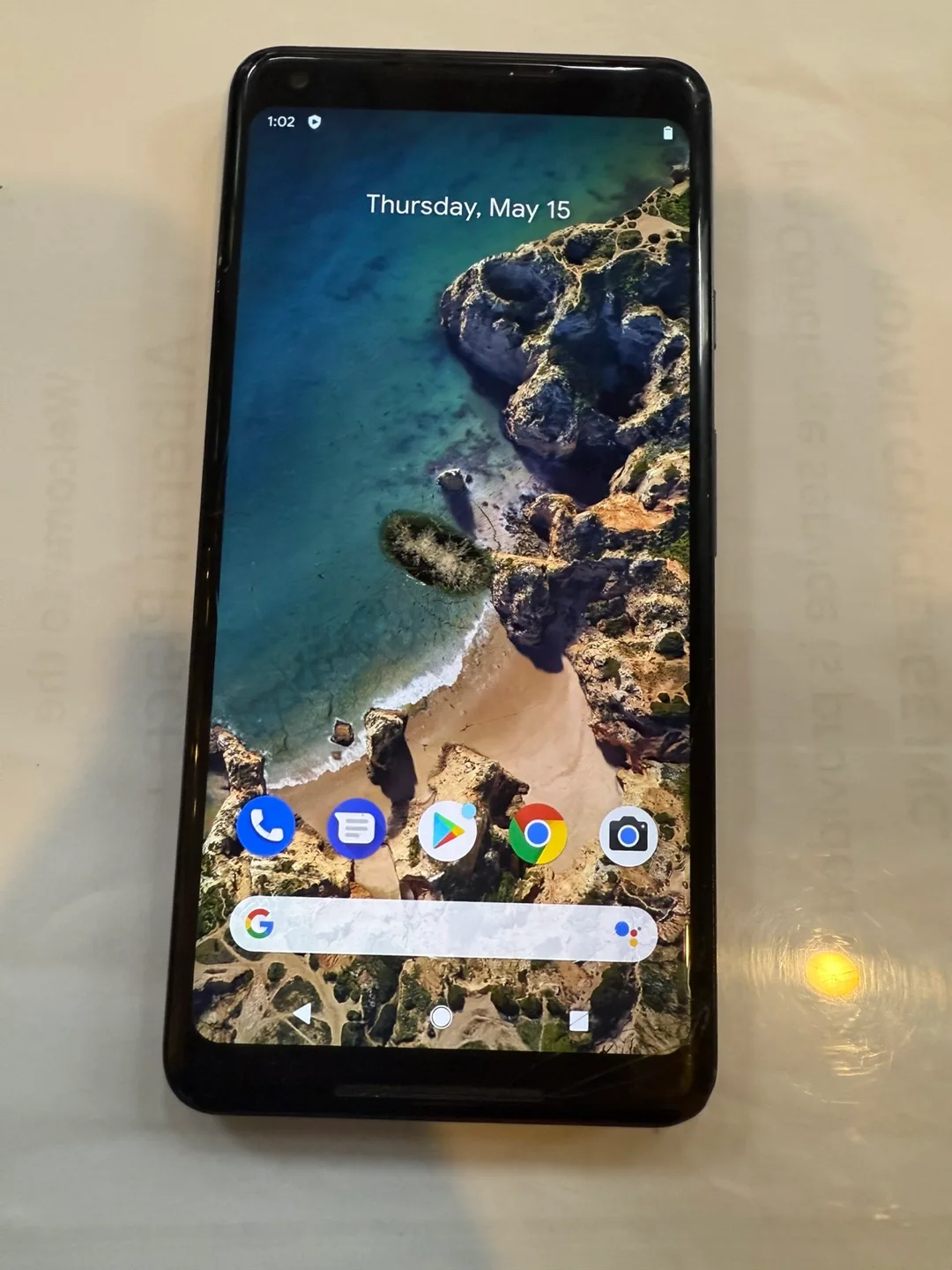 Google Pixel 2 XL - 64GB - Black - Cracked Screen thumbnail