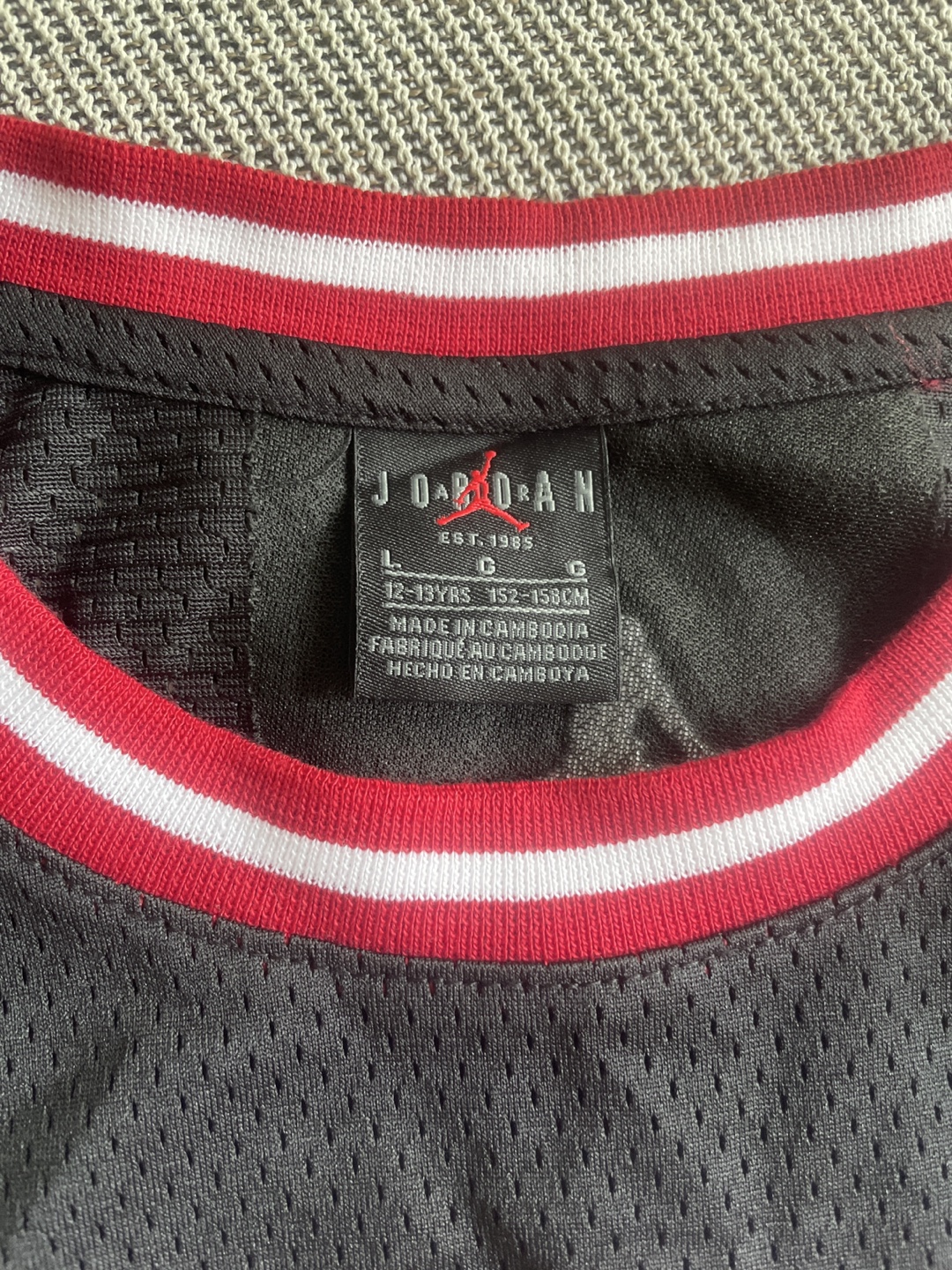 Jordan Brand Boys' Size Large Black #23 Jersey - photo 3