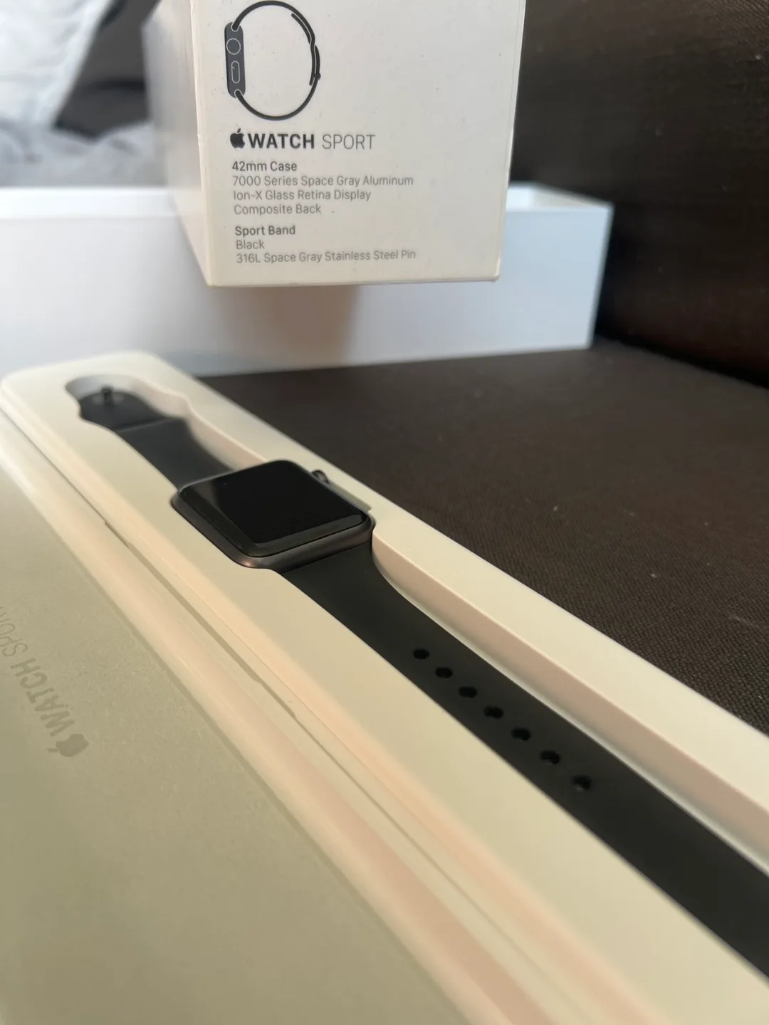 Apple Watch Series 0 42mm Space Gray thumbnail
