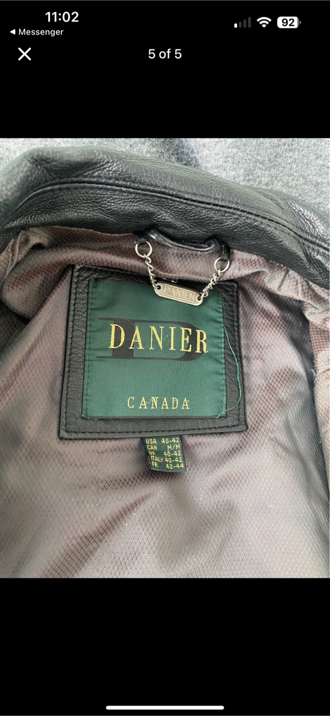 Danier Leather Jacket - photo 4