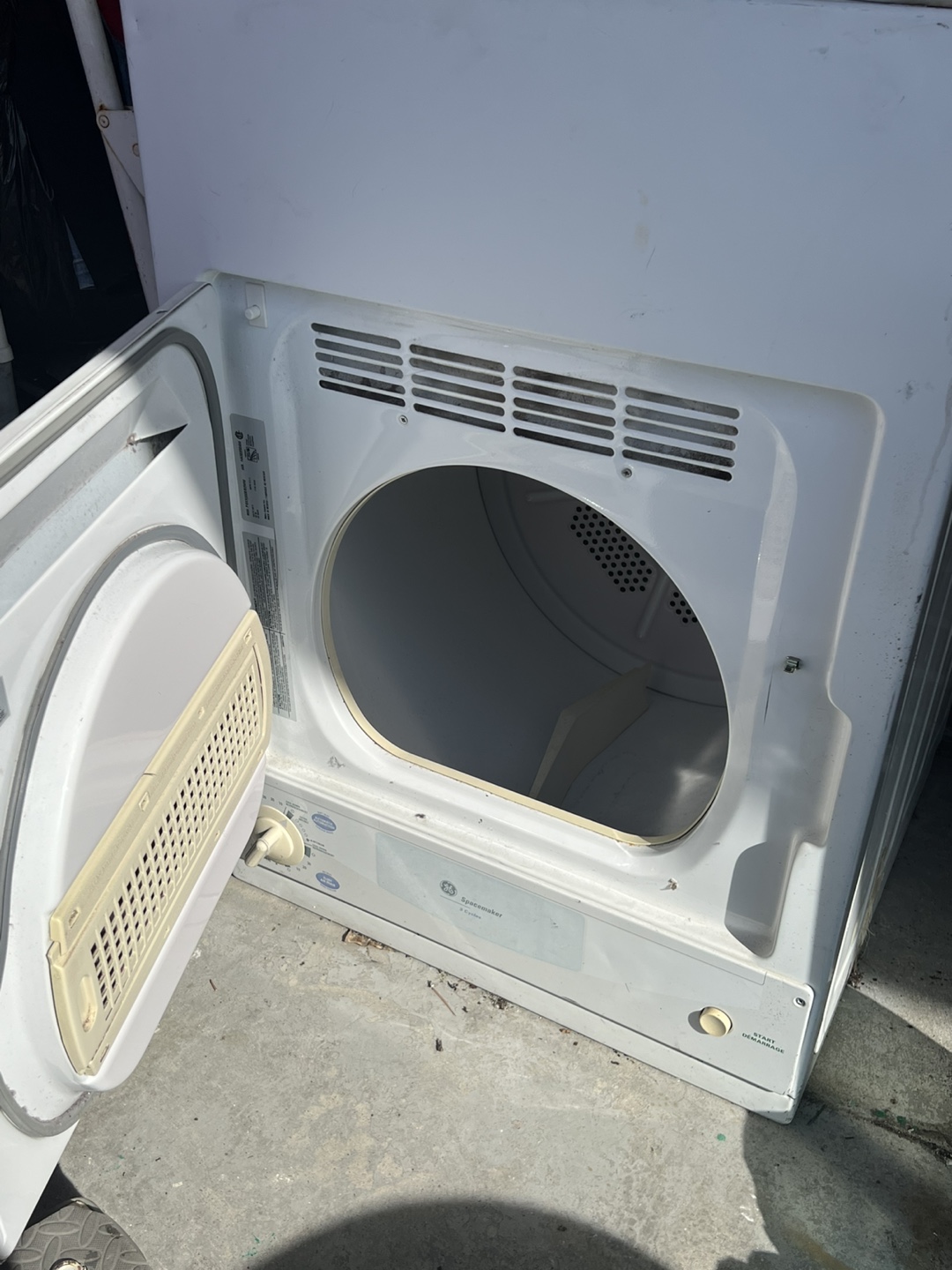 GE Spacemaker Electric Dryer