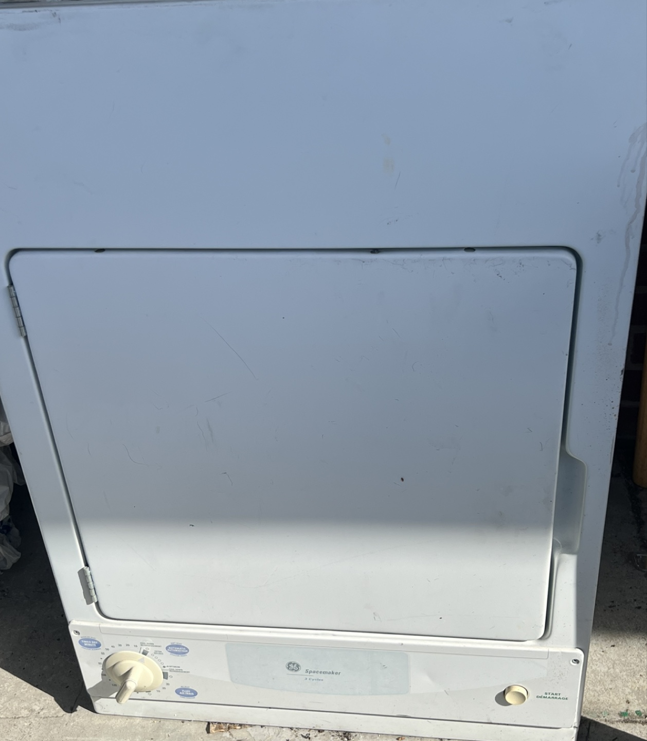 GE Spacemaker Electric Dryer - photo 2