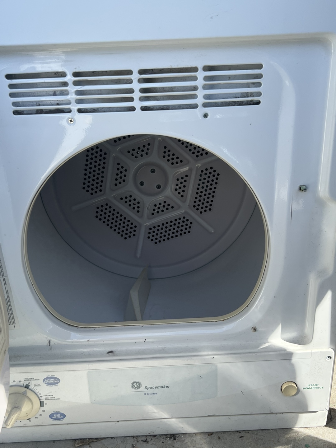 GE Spacemaker Electric Dryer - photo 3