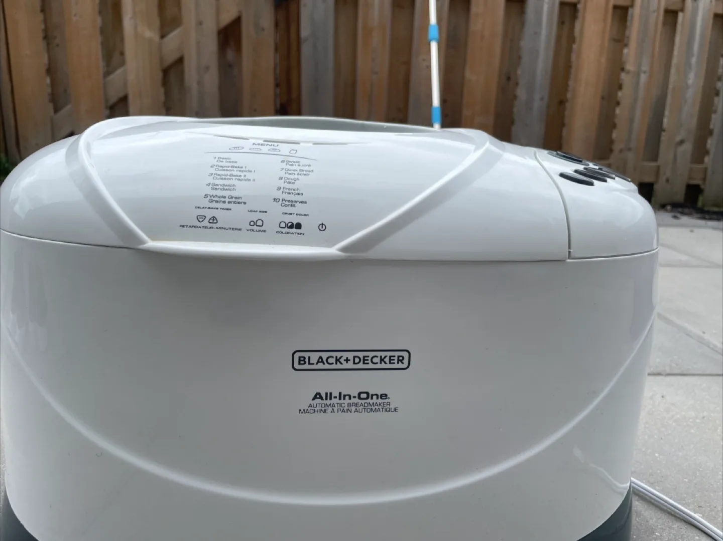 Black+Decker All-in-One Automatic Breadmaker image indicator(2)