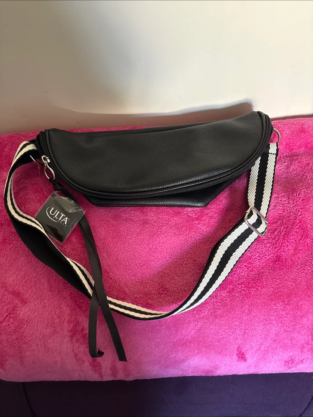 ULTA Beauty Black and White Striped Fanny Pack image indicator(2)