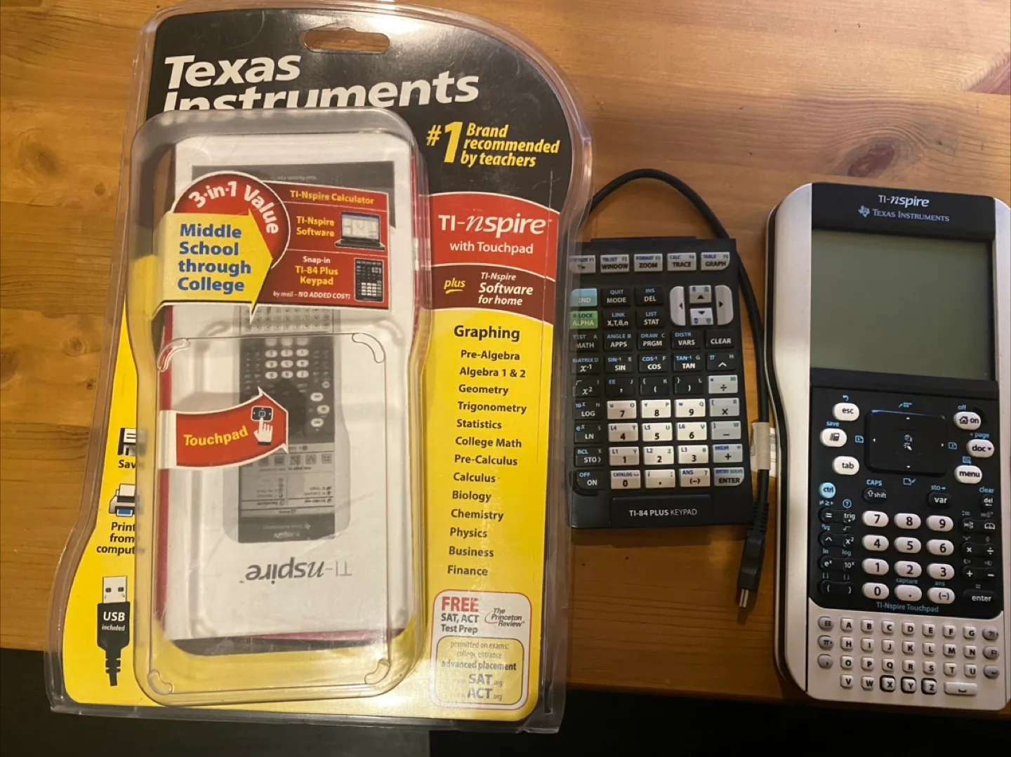 Texas Instruments TI-Nspire Calculator with TI-84 Plus keypad image indicator(2)