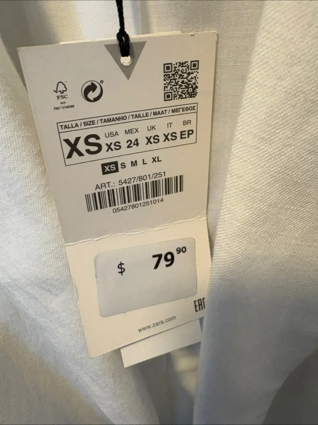 Zara Women's White Blazer new w/ tags- Size XS image indicator(2)