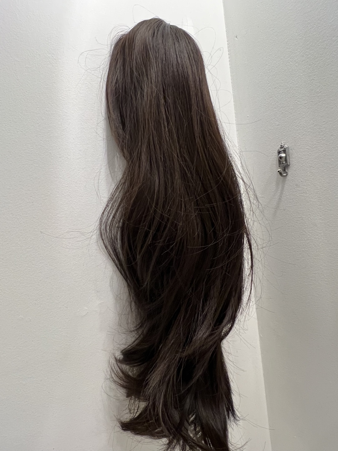 BRAND NEW Brown- Black Wig 20” Long - photo 4