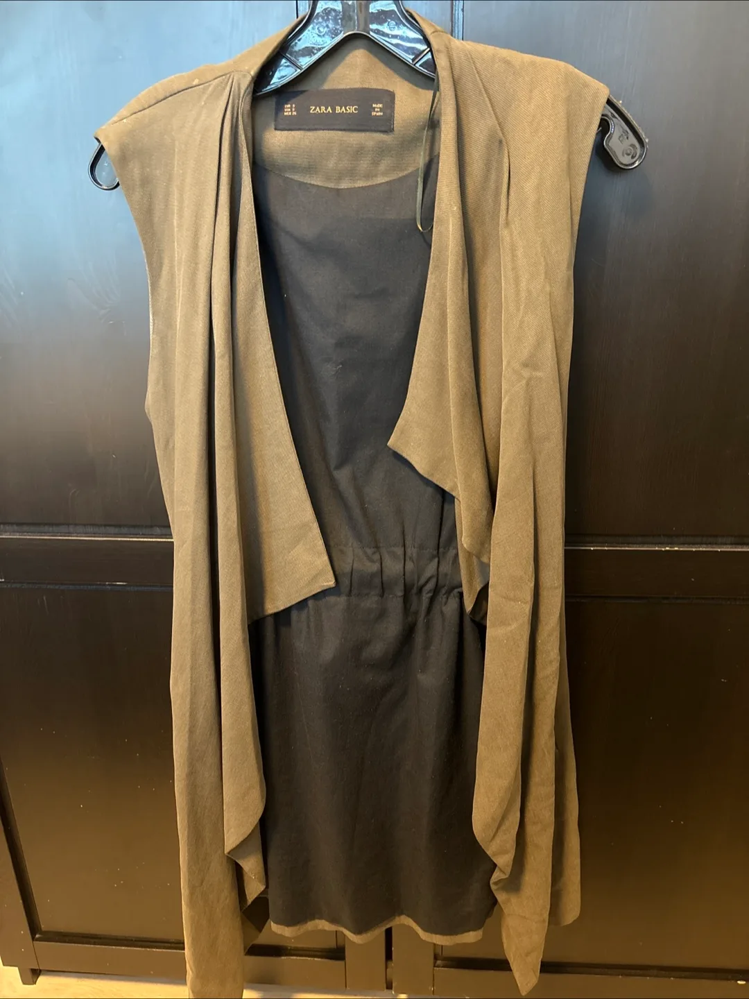 Zara Basic Olive Green Sleeveless Vest Size S thumbnail
