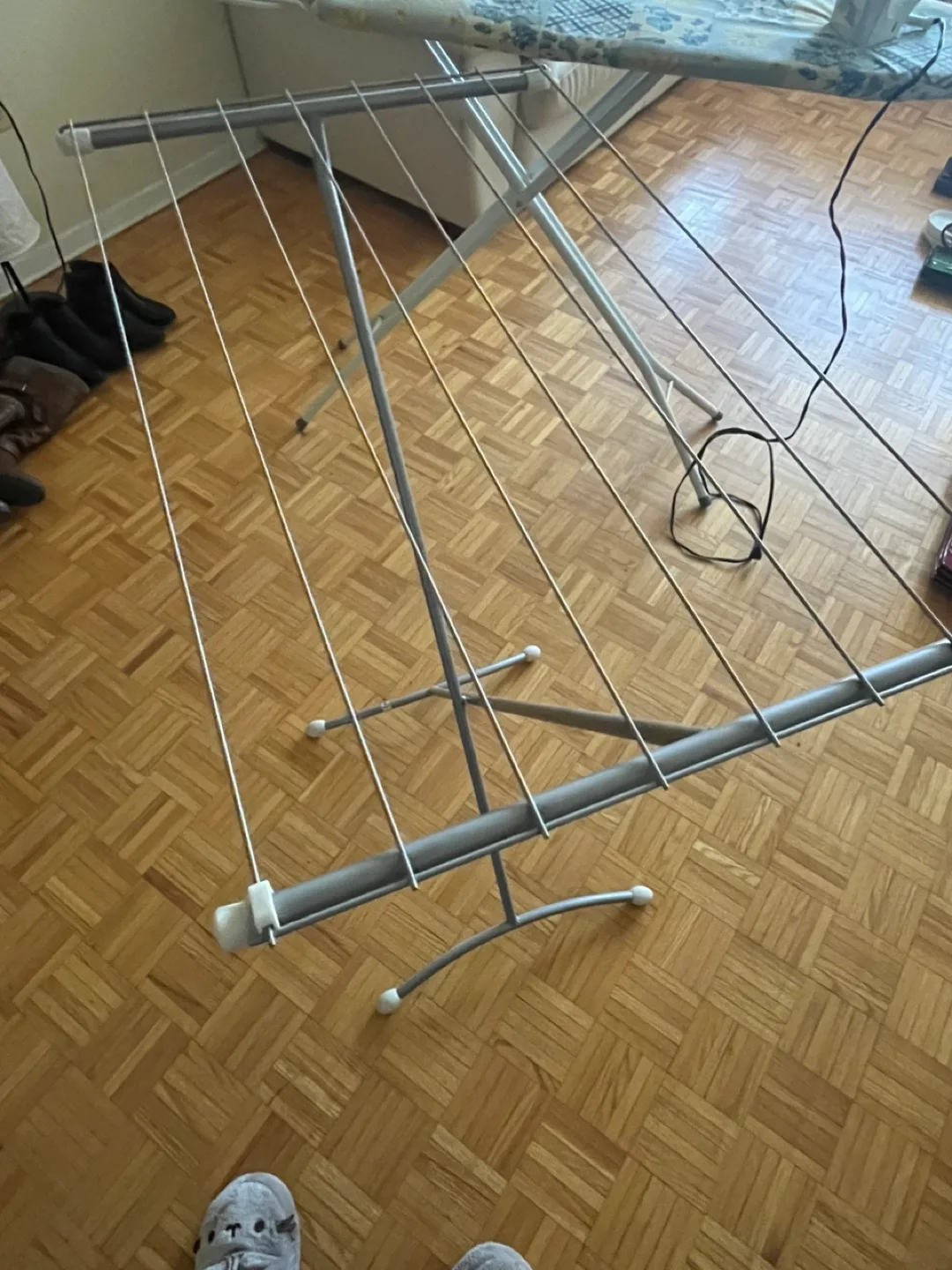 Toastmaster Iron and Ironing board and clothes drying rack set image indicator(5)