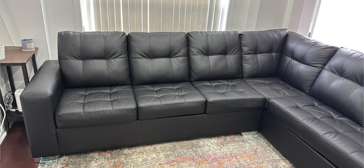 🛋️ Modern Black Faux Leather Sectional Sofa 🛋️ - photo 4