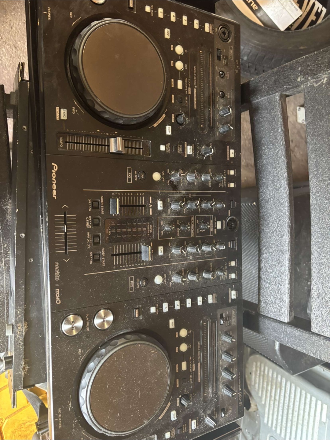 Pioneer DJ DDJ-SX DJ Controller - photo 2