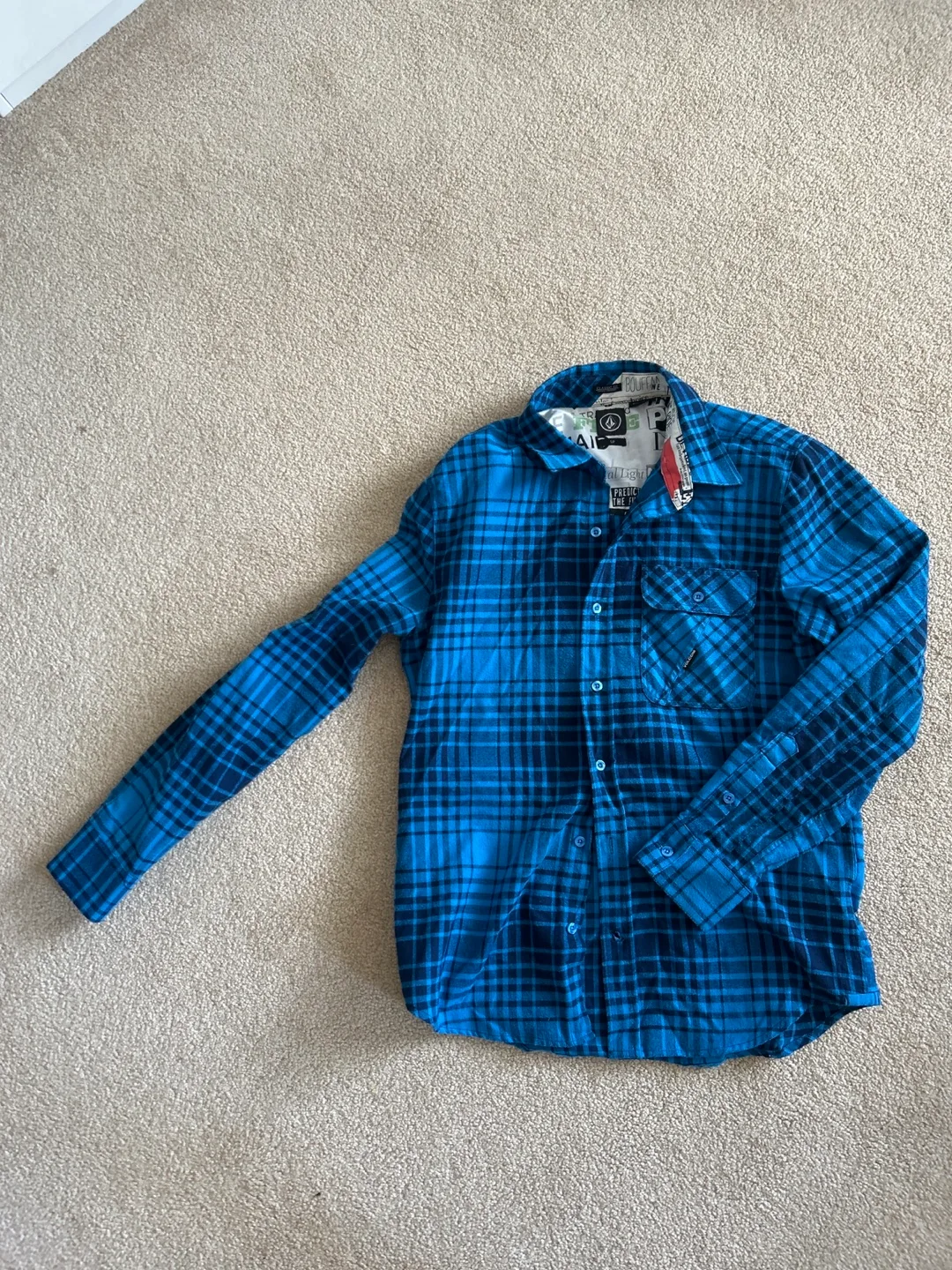 Volcom Men's Blue Flannel Shirt Size Small thumbnail