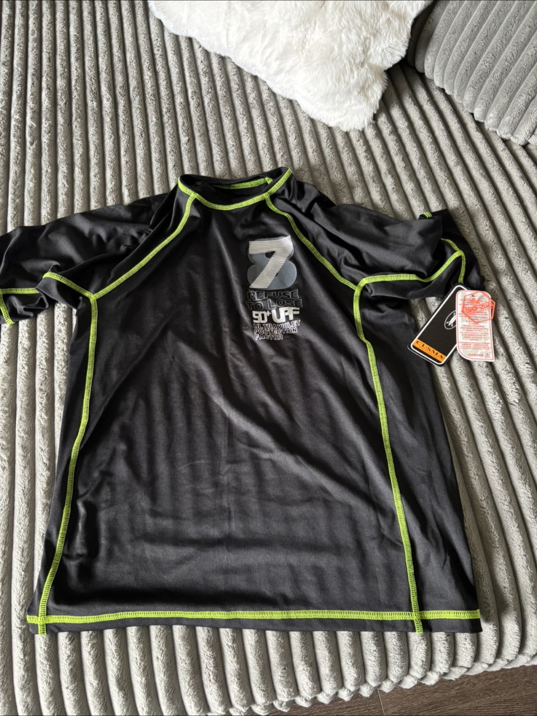 CUSMA Rash Guard Size G - 50+UPF  Sun Protection
